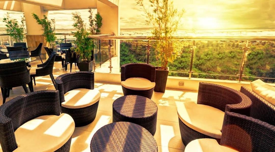 Alabang Affordable Condominium Manila Exterior photo